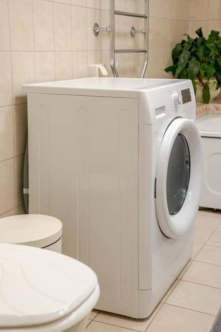 Outstanding Apartment Close To Gothenburg คุงยัลว์ ภายนอก รูปภาพ